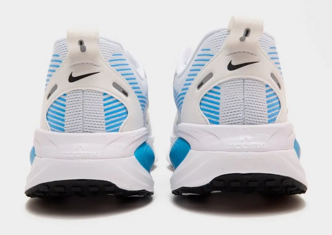 Nike Vomero 18 HM6803-109 Sportschoenen - 45.5 - afbeelding 3 van 5