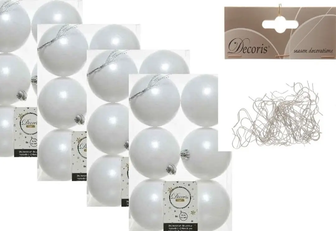 48x Winter witte kunststof kerstballen 8 cm