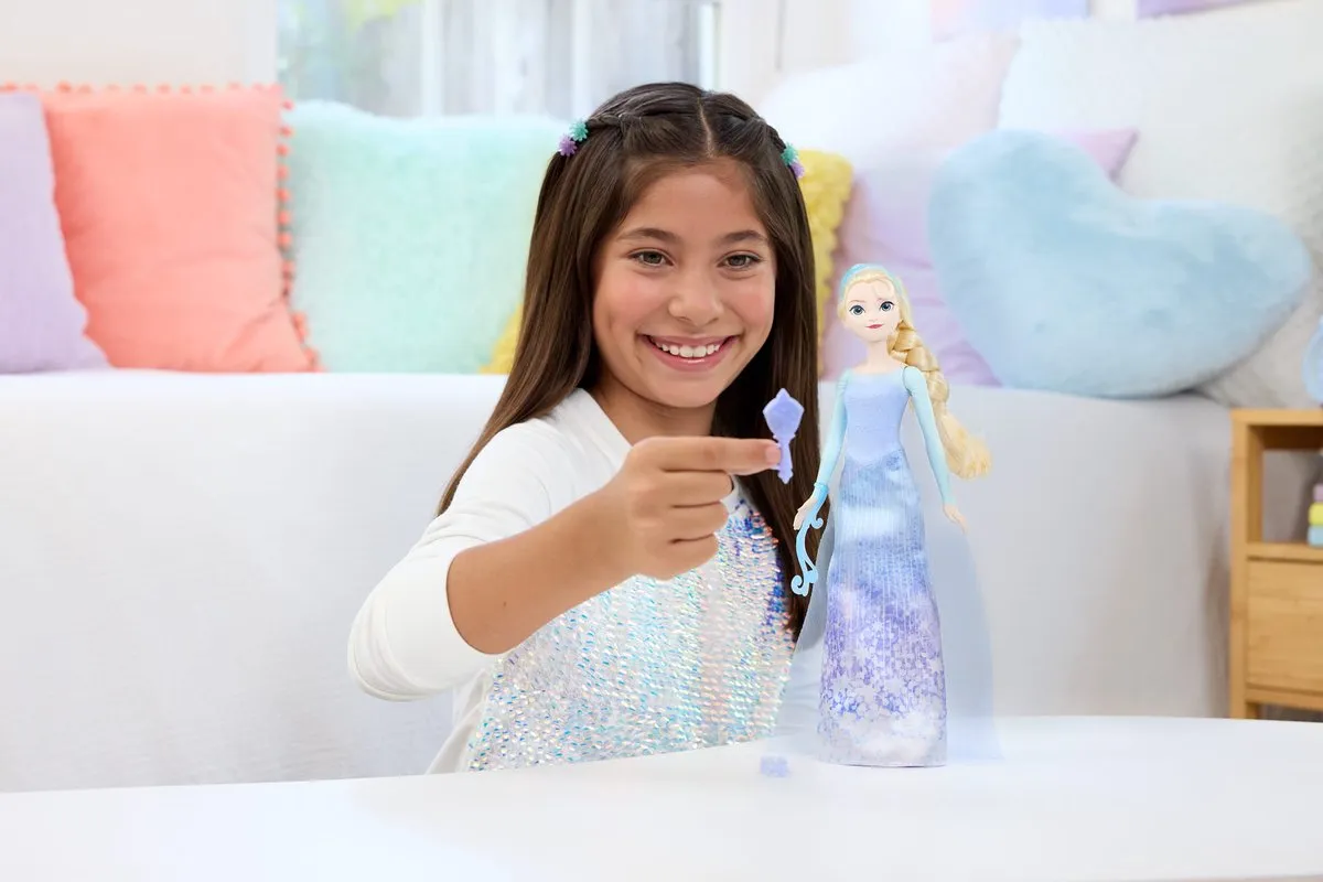 Disney Frozen Elsa Pop Draaien en Ontdekken JBG59 - Roze - afbeelding 6 van 6