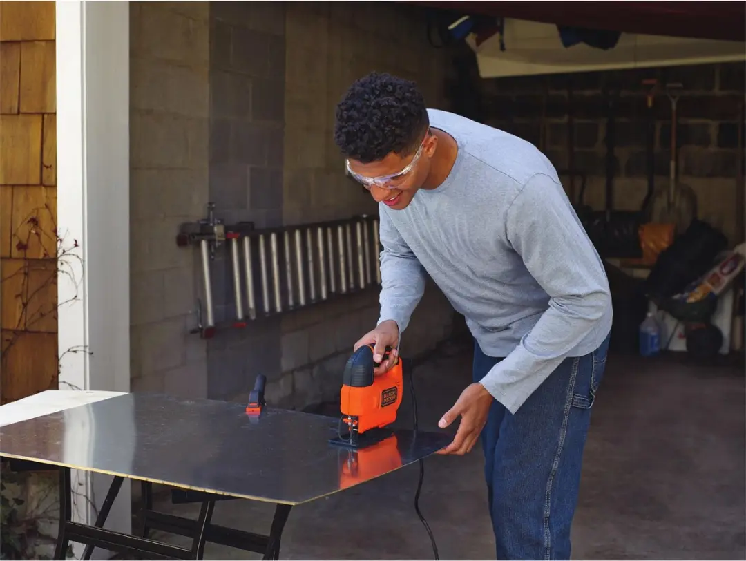 BLACK+DECKER KS701PEK-QS Pendeldecoupeerzaag 520W - afbeelding 6 van 6