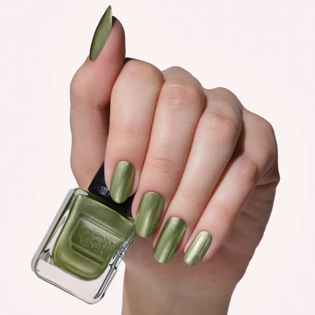 Catrice Gel Nagellak Affair 63 Olive Allure - afbeelding 5 van 6