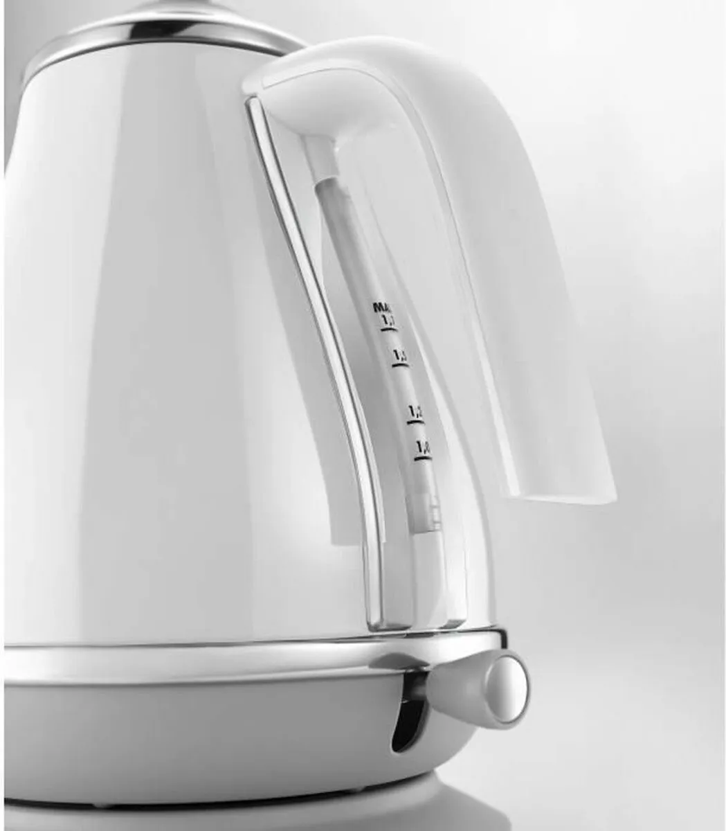 De'Longhi Icona Capitals KBOC 2001.W Waterkoker 1,7L - 2000W - Wit