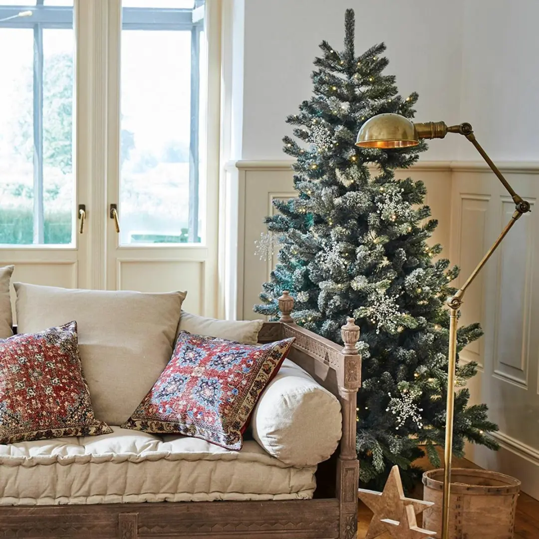 Loberon Kerstboom 150cm - 480 LED Groen/Wit - afbeelding 6 van 6