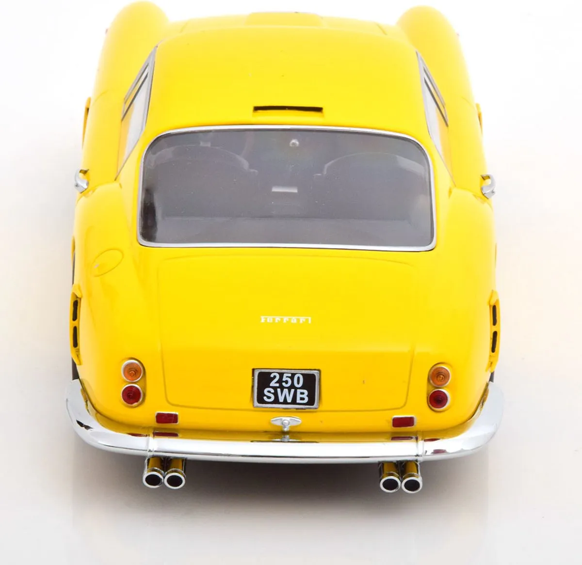 Ferrari 250 SWB 1960 - 1:18 Schaalmodel