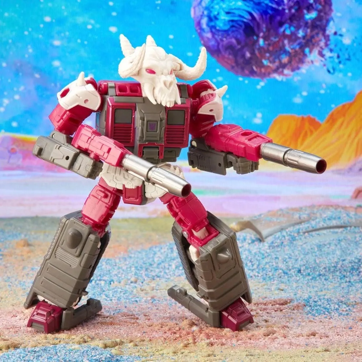 Transformers Legacy Skullgrin Deluxe Figure - Multicolor