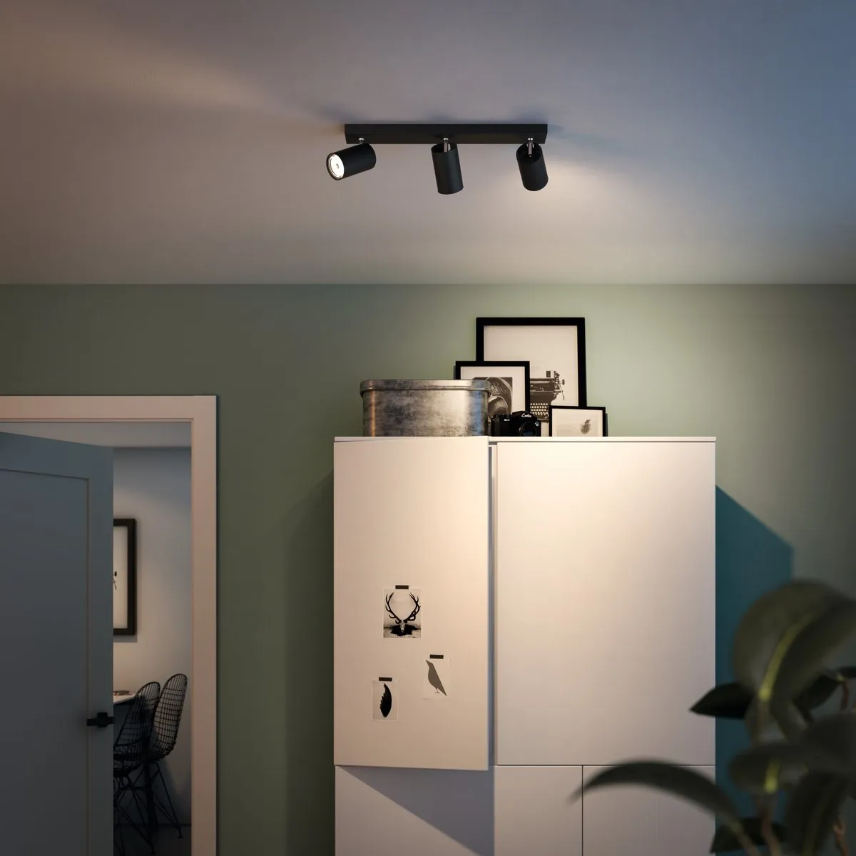 Philips Kosipo Opbouwspot Zwart - 3x GU10 4.6W Warmwit