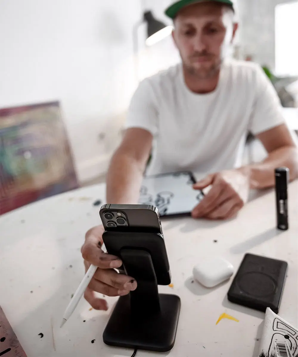 mophie Snap+ Wireless Stand - 15W - Zwart - afbeelding 6 van 6
