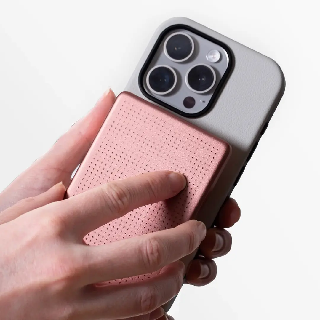 Native Union Active Power Bank ACTPB-5KMS-APR - 5000mAh - Roze - afbeelding 4 van 5