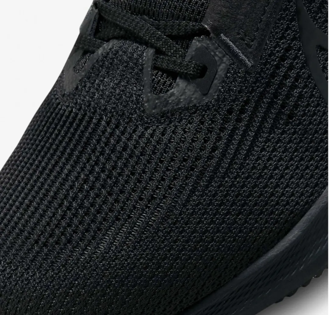 Nike Pegasus 40 Sportschoenen - Maat 44.5 - afbeelding 2 van 6