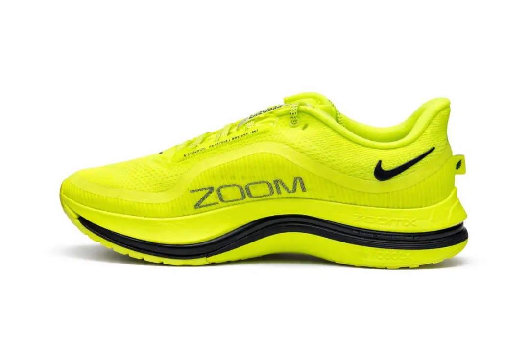Nike Pegasus Premium "Volt"