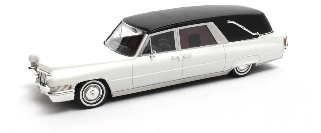 Modelauto Cadillac Superior Crown Sovereign Landaulet 1970 black/white