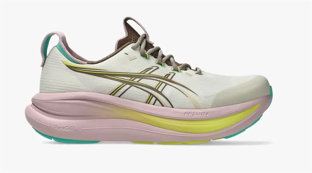 ASICS GEL-Nimbus 28 TR Trailrunningschoenen