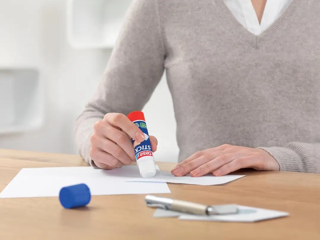 Tesa ecoLogo Stick Lijmstift 40g - 12 Stuks - afbeelding 3 van 3