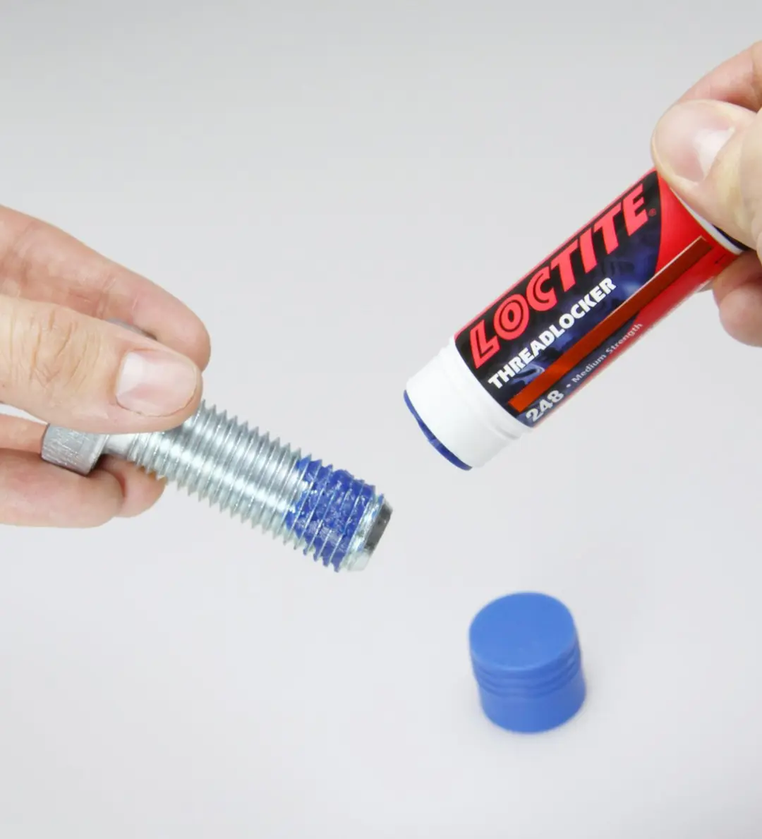 Loctite 248 Schroefdraadborging Stick - 19g - afbeelding 2 van 3