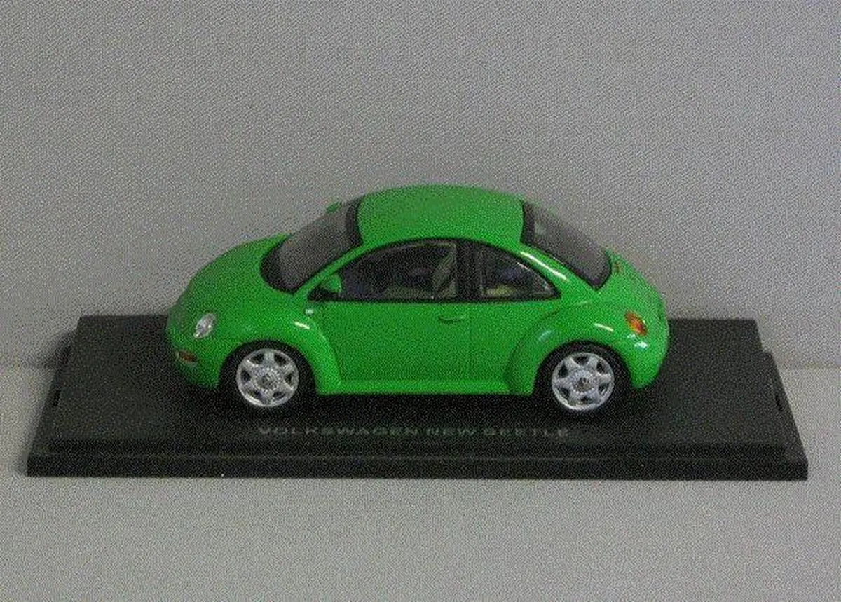Volkswagen New Beetle 1:43 Modelauto - Groen