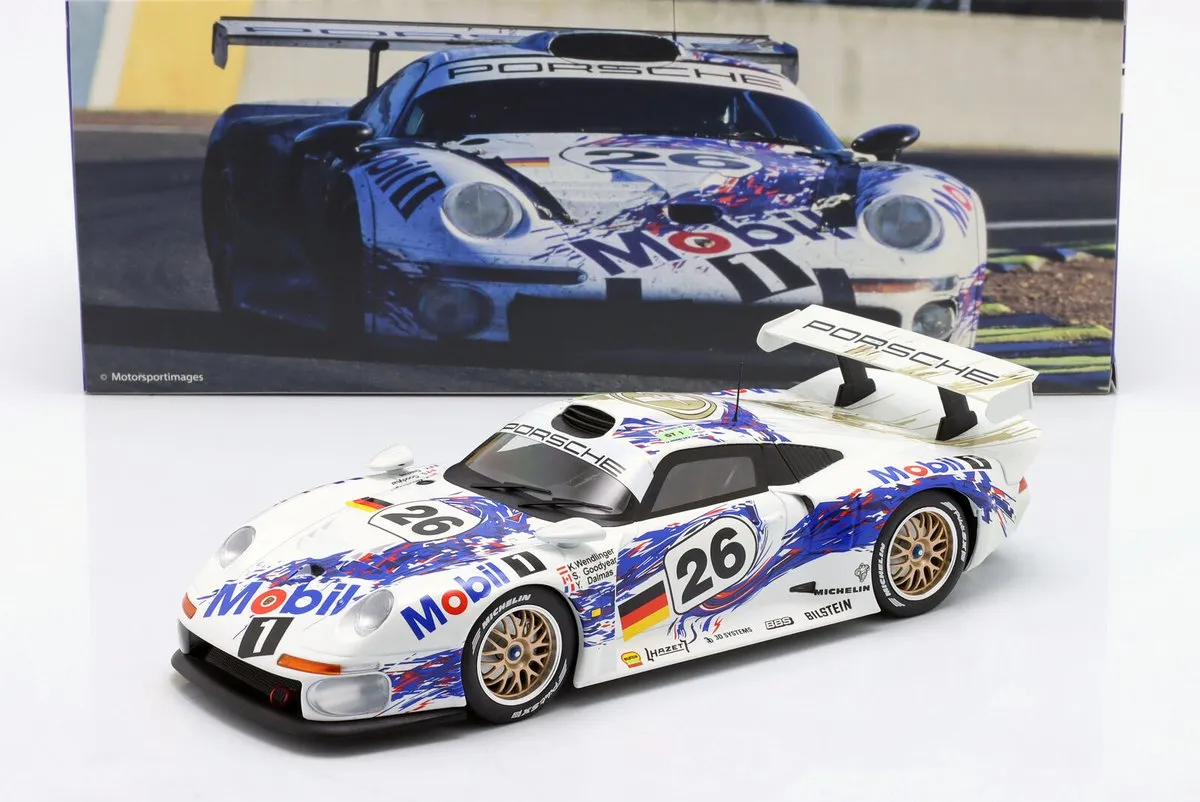 Porsche 911 GT1 #26 Le Mans 1996