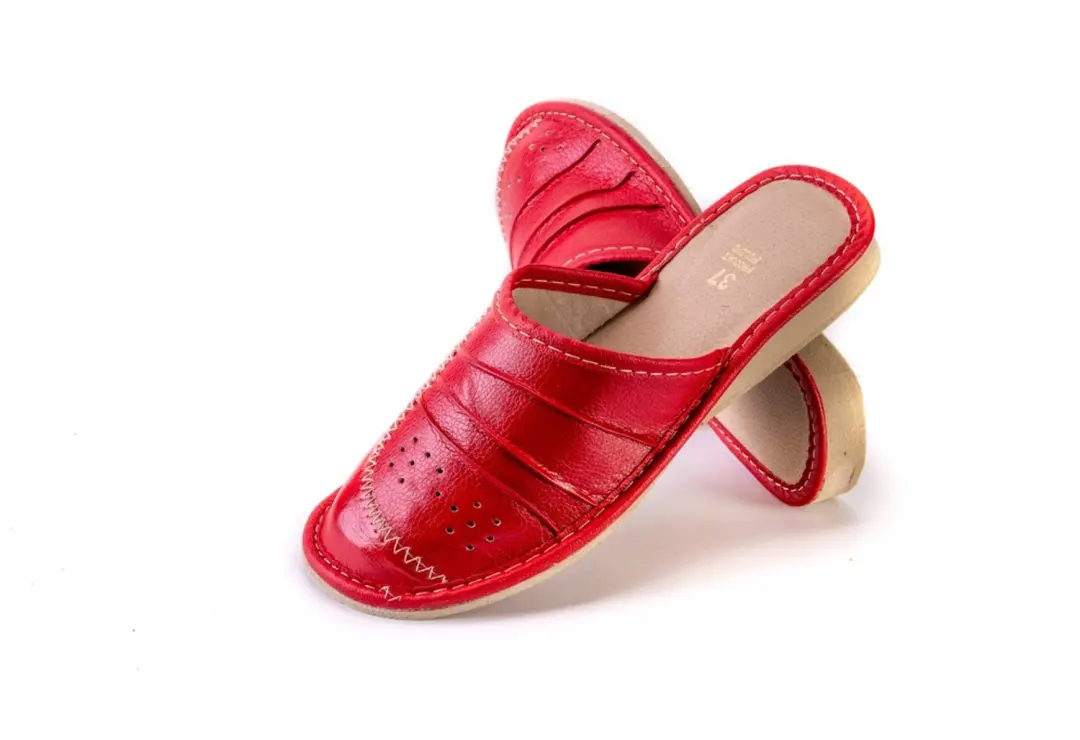 Dames pantoffels MAXIMUS rood leer maat 41