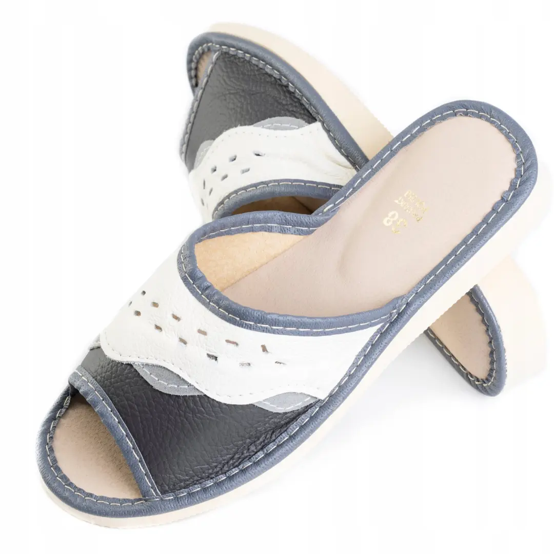 Dames pantoffels van leer