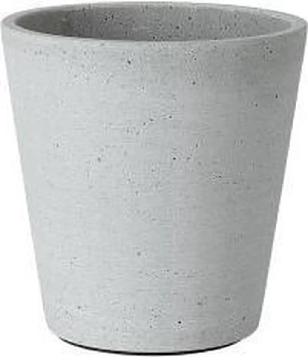 BLOMUS