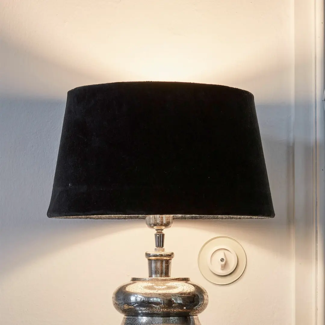 Loberon Anfor Lampenkap - 33cm - Fluweelzwart - afbeelding 4 van 6
