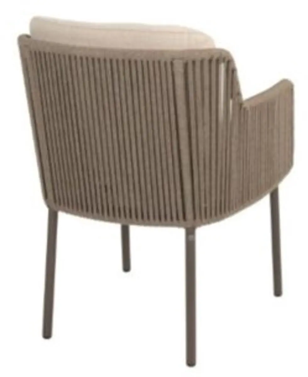 4 Seasons Outdoor Bernini Armstoel Terre - afbeelding 2 van 6