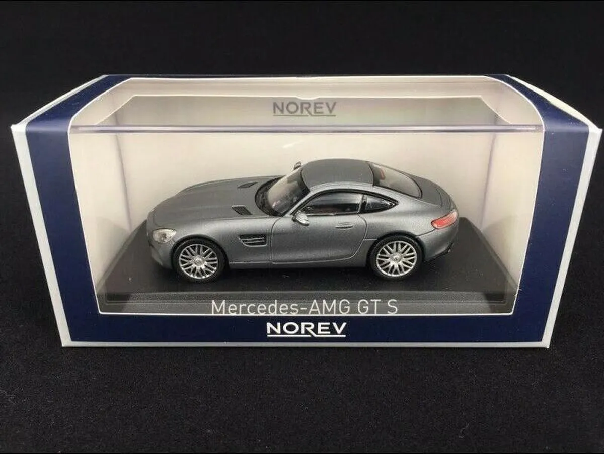 Mercedes-AMG GT S 2015 Norev - 1:43 Schaalmodel - Grijs Matt Metallic