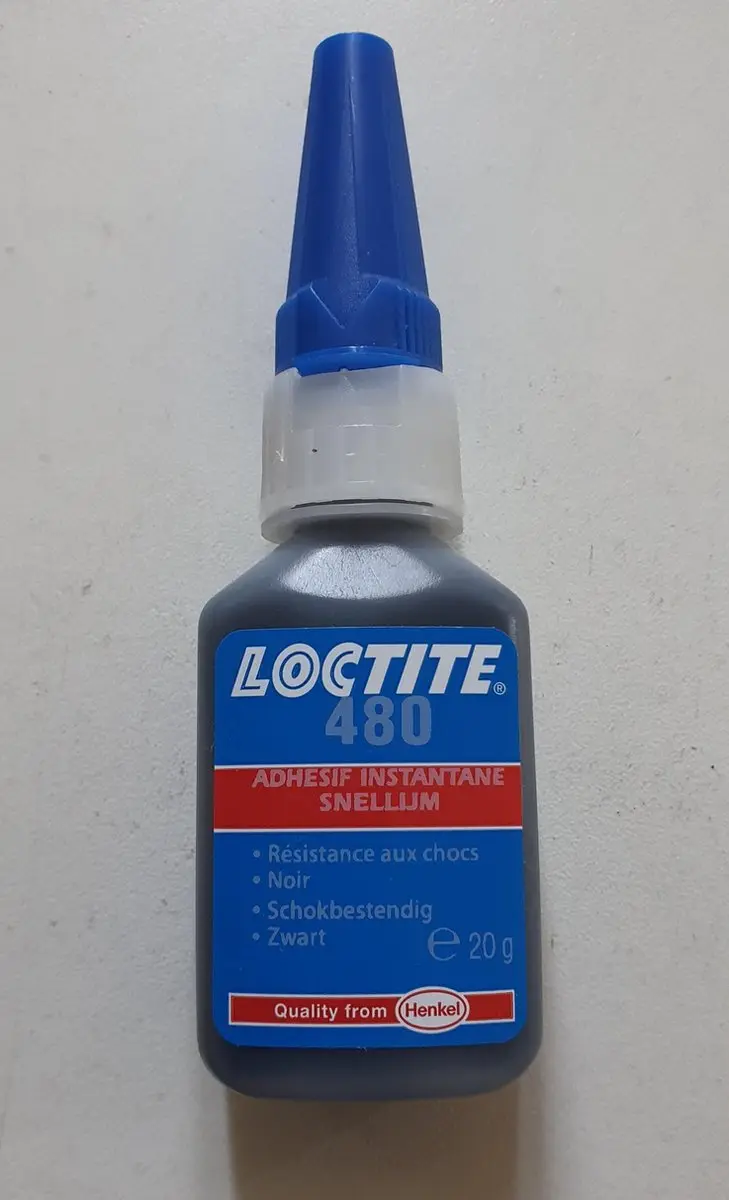 Loctite snellijm zwart