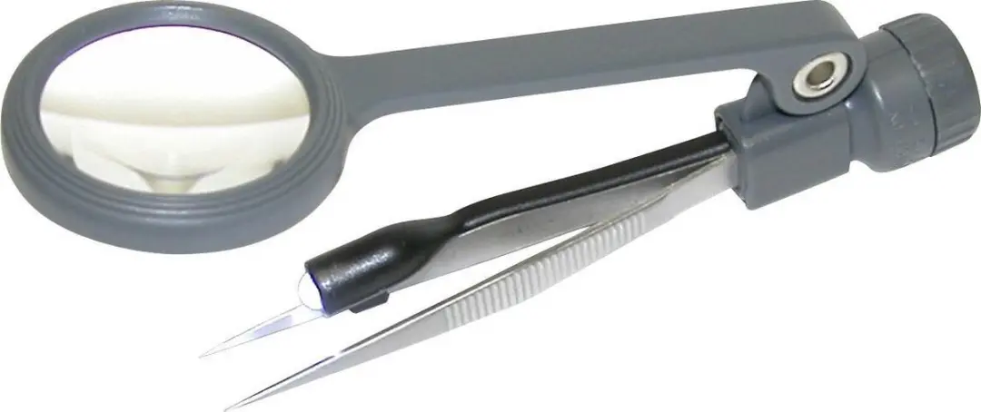 Carson MagniGrip MG-88 Loep met pincet