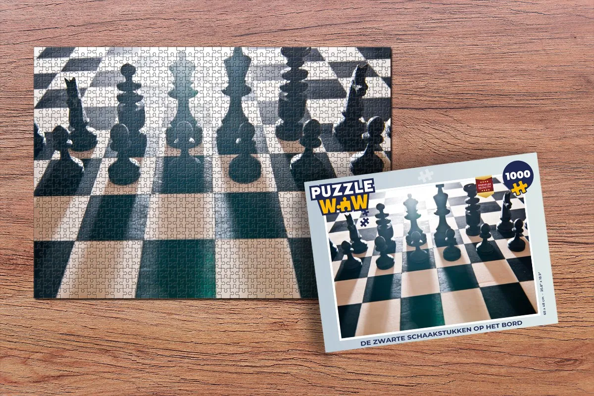 PuzzleWow Legpuzzel De zwarte schaakstukken op het bord 1000 Stuks - Multicolor