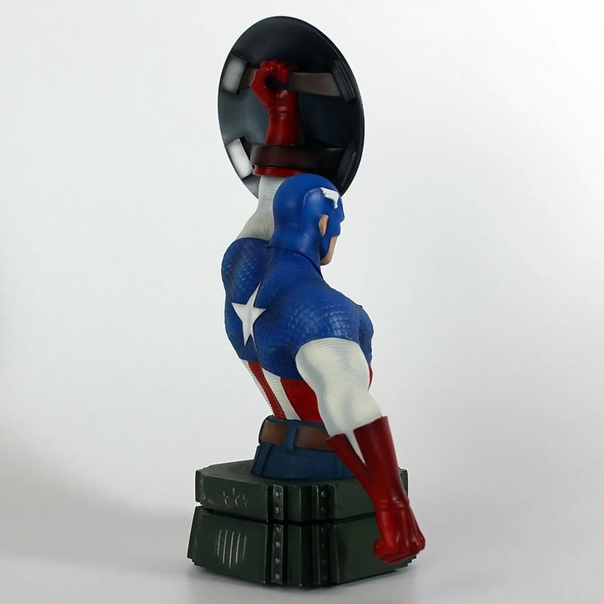 Marvel Avengers Captain America Torso 26cm - Blauw/Rood/Wit