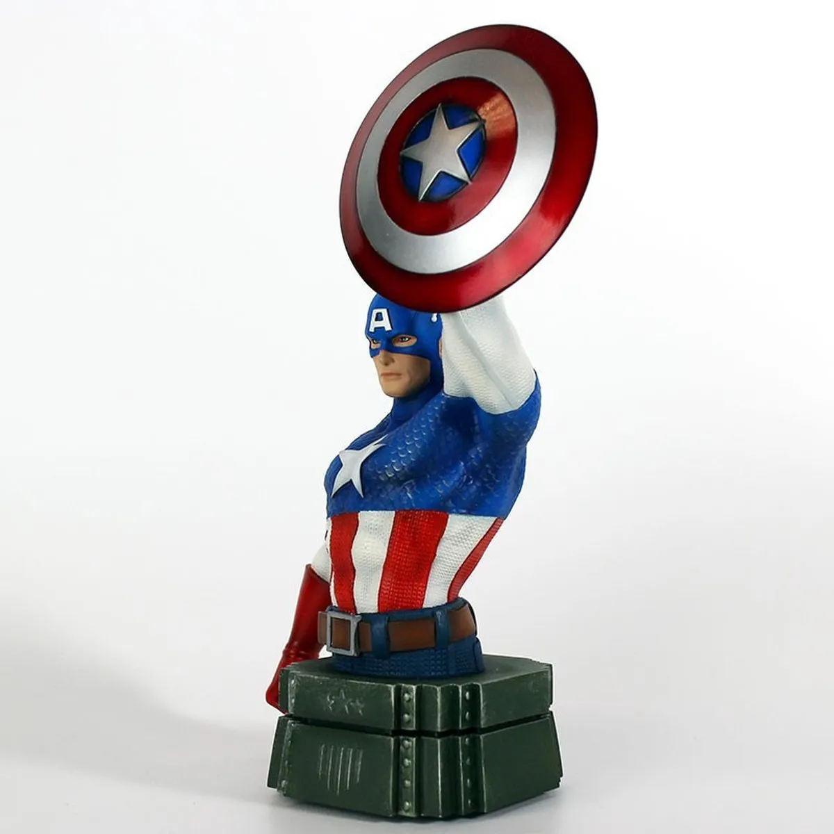 Marvel Avengers Captain America Torso 26cm - Blauw/Rood/Wit