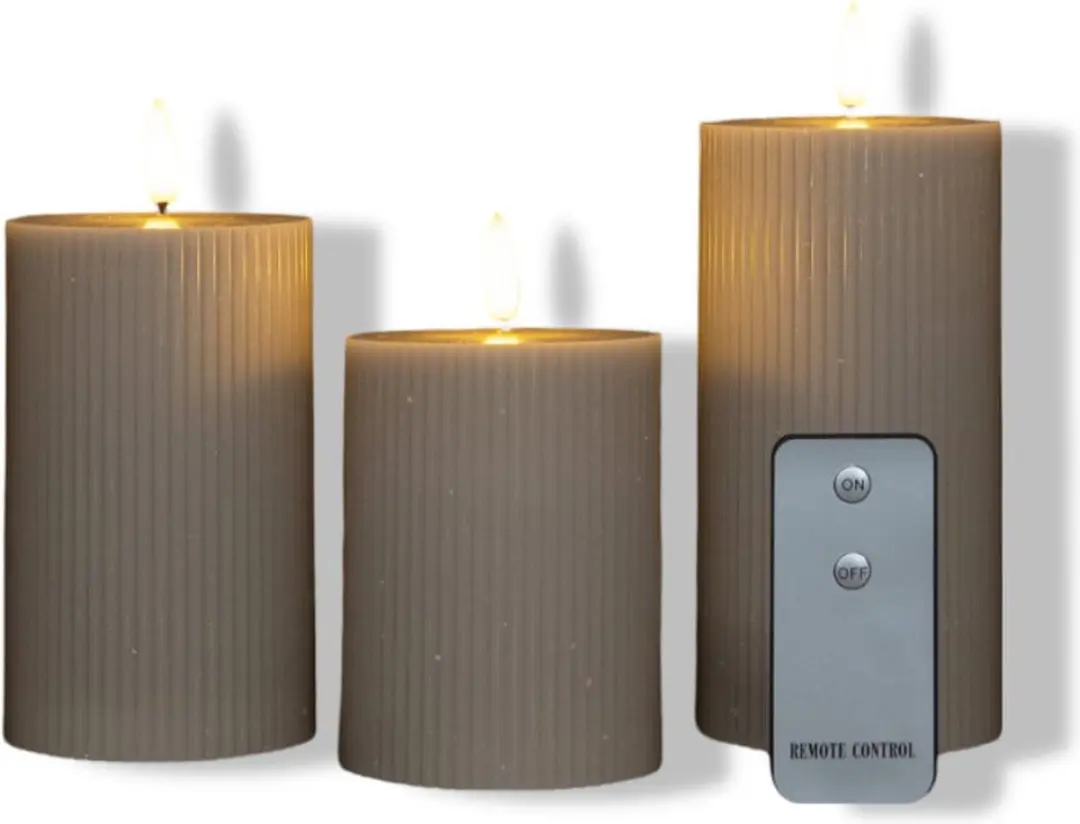 Anna's Collection LED Stompkaarsen 3 Stuks - Taupe - 7,5 cm - afbeelding 4 van 5