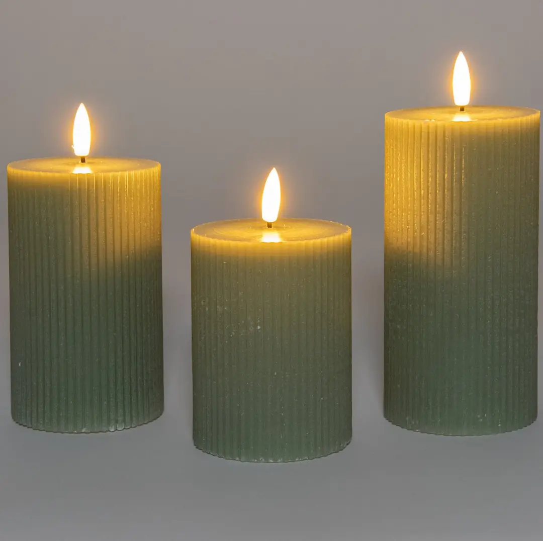 Anna's Collection LED Stompkaarsen 3x - Jade Groen - 7,5 cm - afbeelding 2 van 5