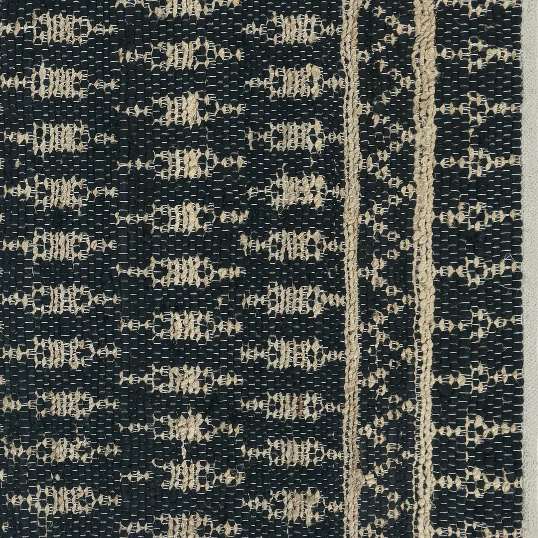 Loberon Frizzy Omkeerbaar Vloerkleed - Zwart/Bruin - afbeelding 5 van 6