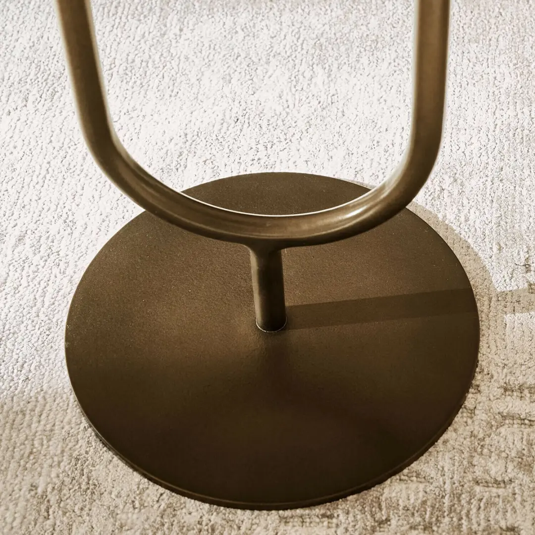Loberon Corvane Bijzettafeltje - Antiek messing/zwart - afbeelding 2 van 6