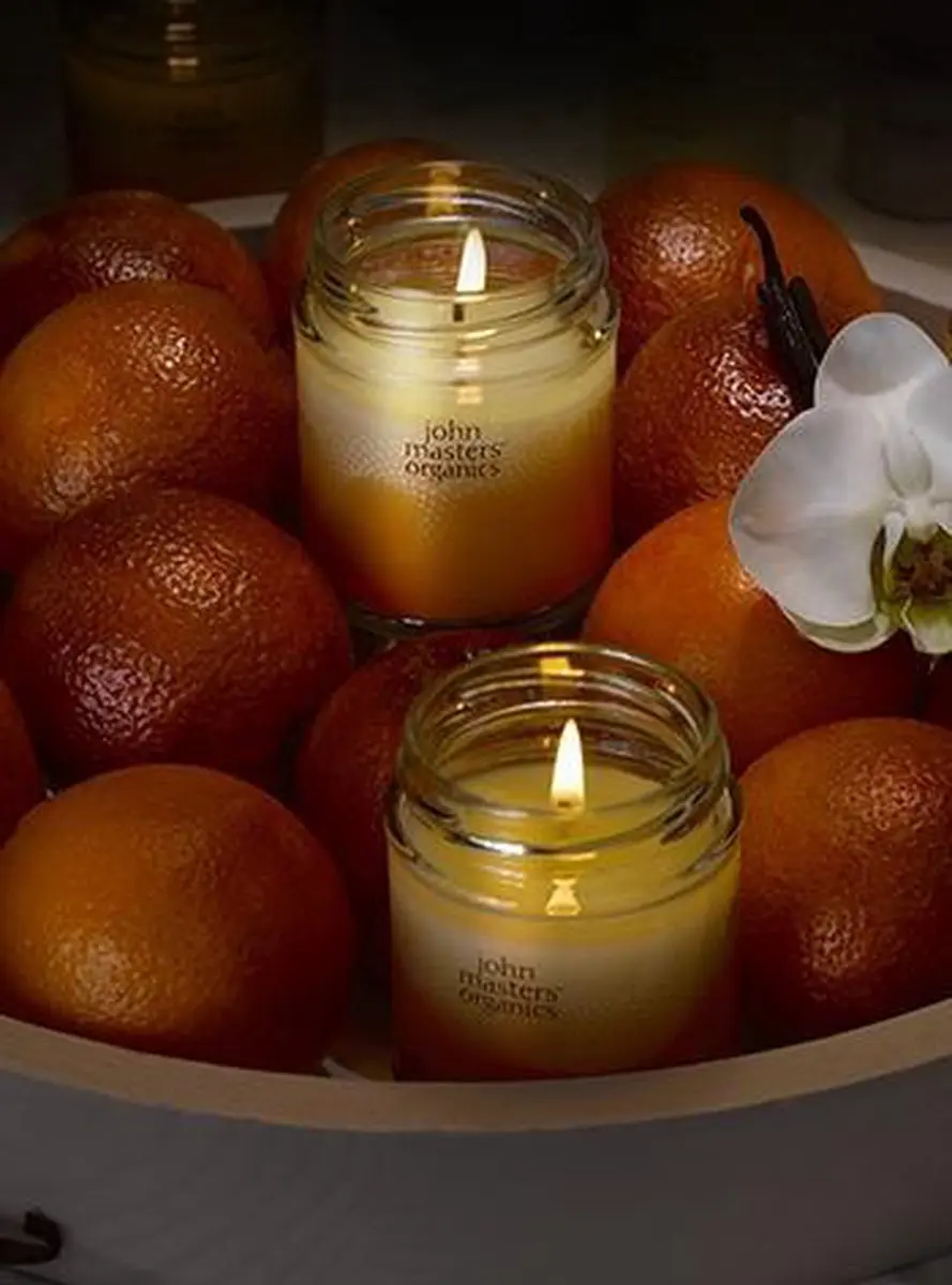 John Masters Organics Blood Orange & Vanille Geurkaars 140ml - afbeelding 3 van 3