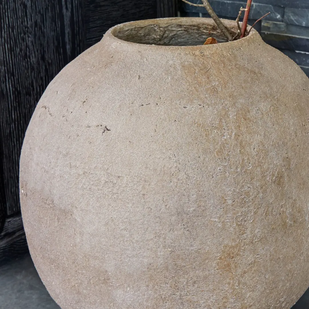Loberon Samai Vaas - Ø42cm - Antiekbeige - afbeelding 5 van 6