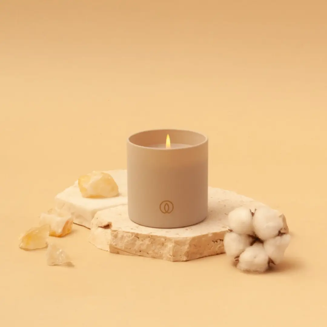 Spaas Glow Geurkaars Katoenbloesem & Muskus - 35 Branduren - afbeelding 5 van 6