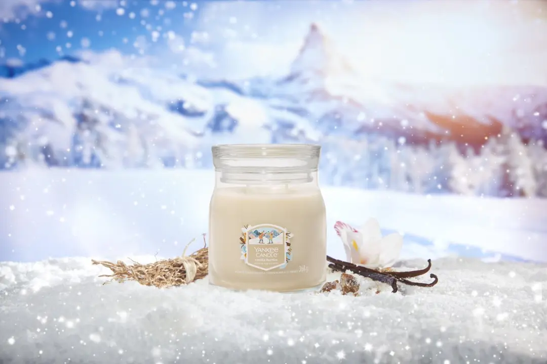 Yankee Candle Vanilla Flurries Medium Jar Geurkaars - 50 Branduren - afbeelding 4 van 6