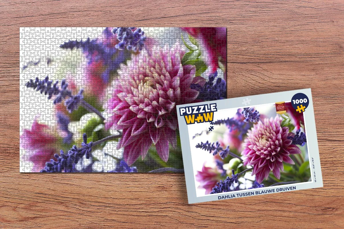 PuzzleWow Dahlia tussen Blauwe Druiven Legpuzzel 1000 Stuks - Multicolor