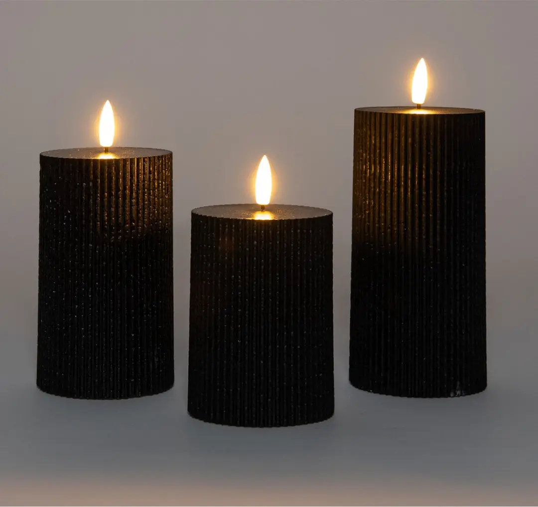 Anna's Collection LED Stompkaarsen 3x - Zwart - 7,5 cm - afbeelding 2 van 5