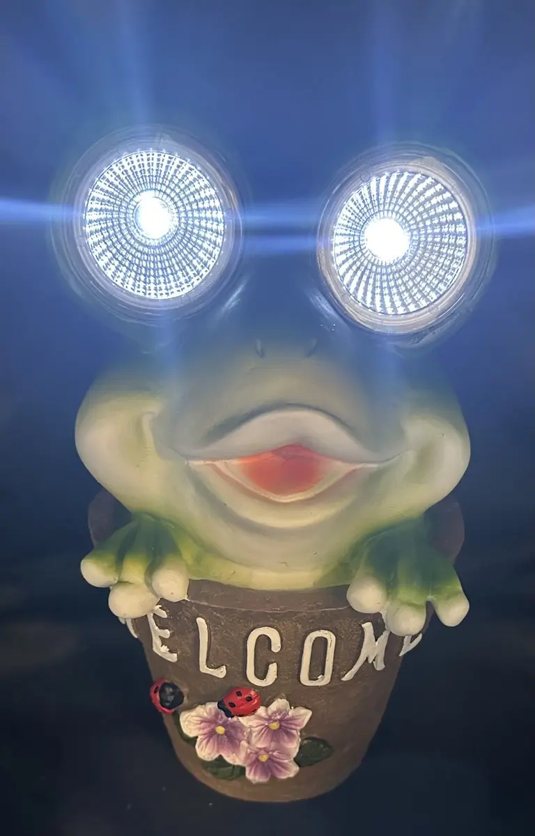Polyresin solarlamp "kikker in bloempot + Welcome"