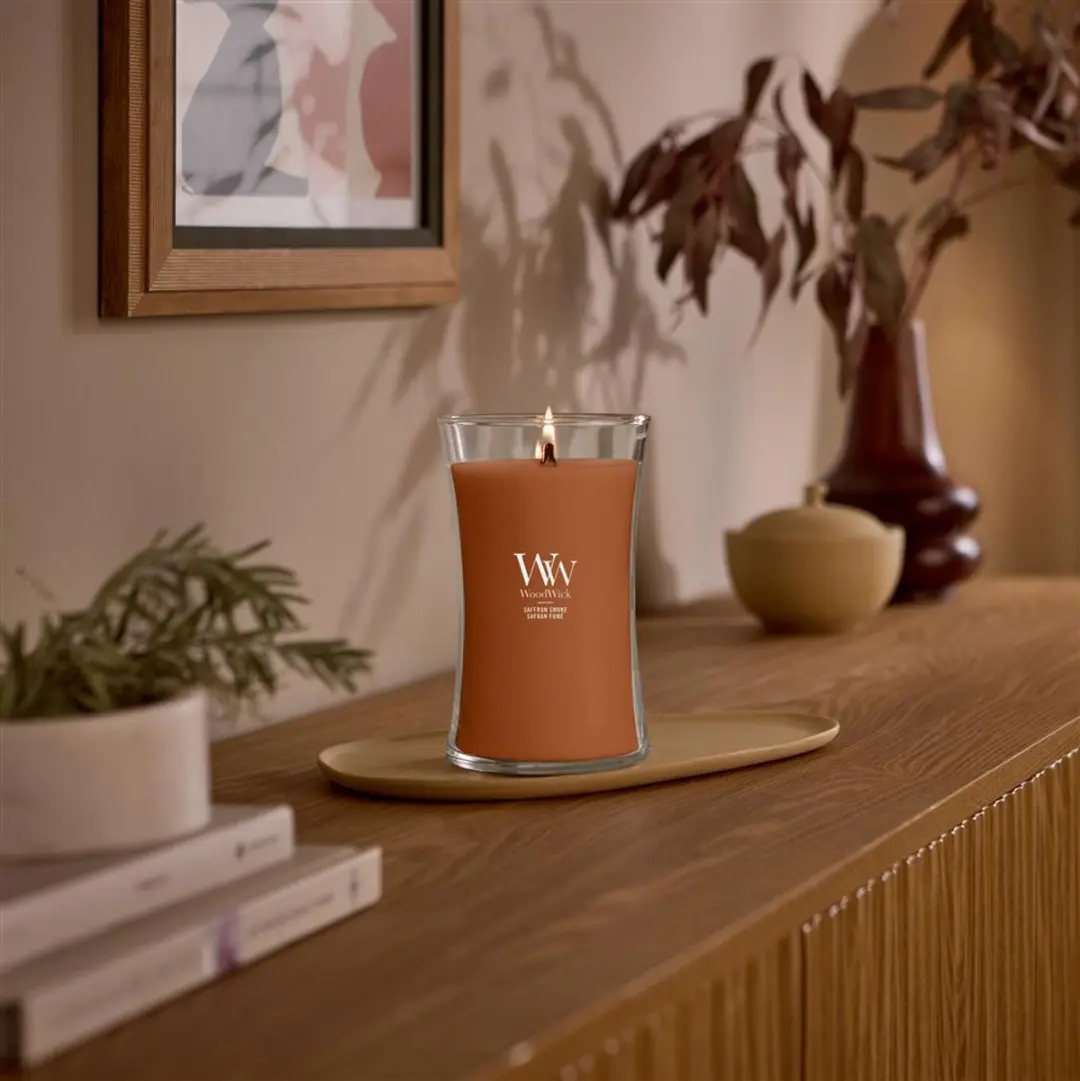 WoodWick Hourglass Saffron Smoke Geurkaars - 130 Branduren - afbeelding 4 van 6