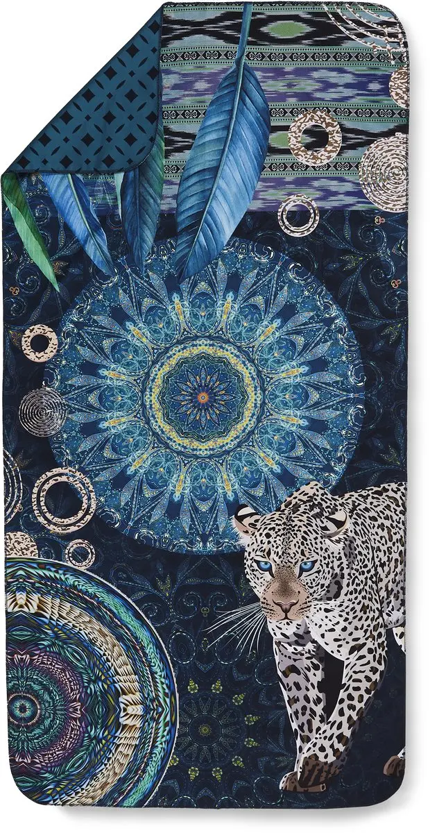 HIP Sporthanddoek "mandala's en een luipaard"