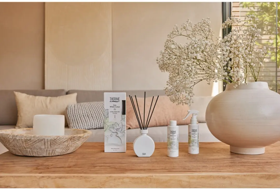 Therme Zen White Lotus Home Parfumspray 150ml - 6 Stuks - afbeelding 5 van 6
