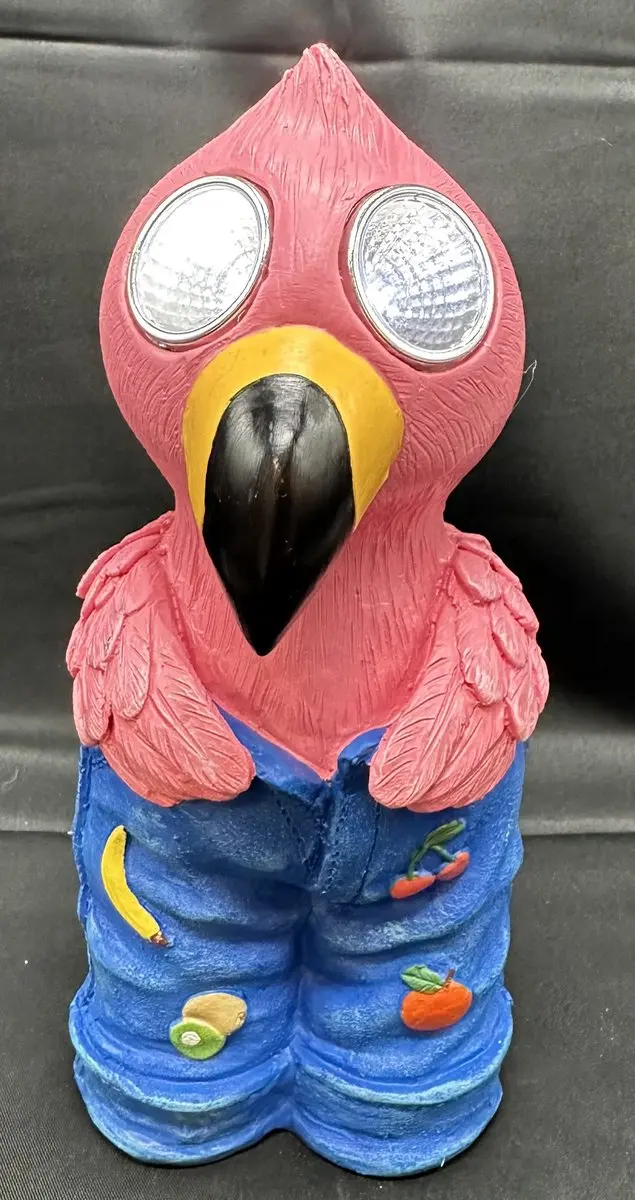 Polyresin solarlamp "Flamingo in jeans met fruit"