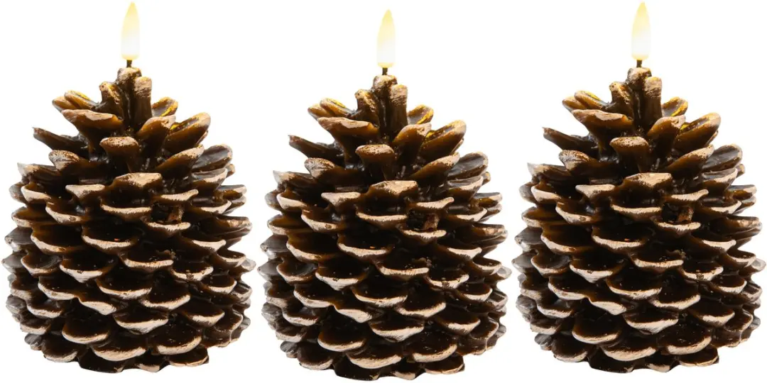 Anna's Collection LED dennenappel kaars - 3x - bruin - 12.5 x 10.5 cm - met timer