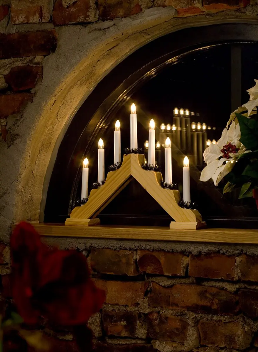 Konstsmide Christmas Licht Houten Kandelaar 7-Lichts - afbeelding 2 van 6