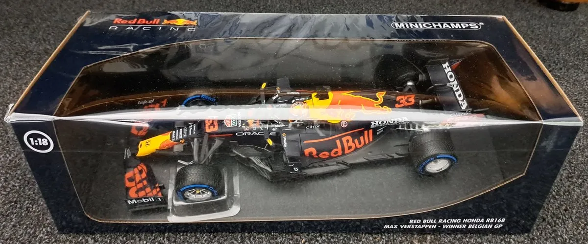 Red Bull Racing Honda RB16B #33 Minichamps