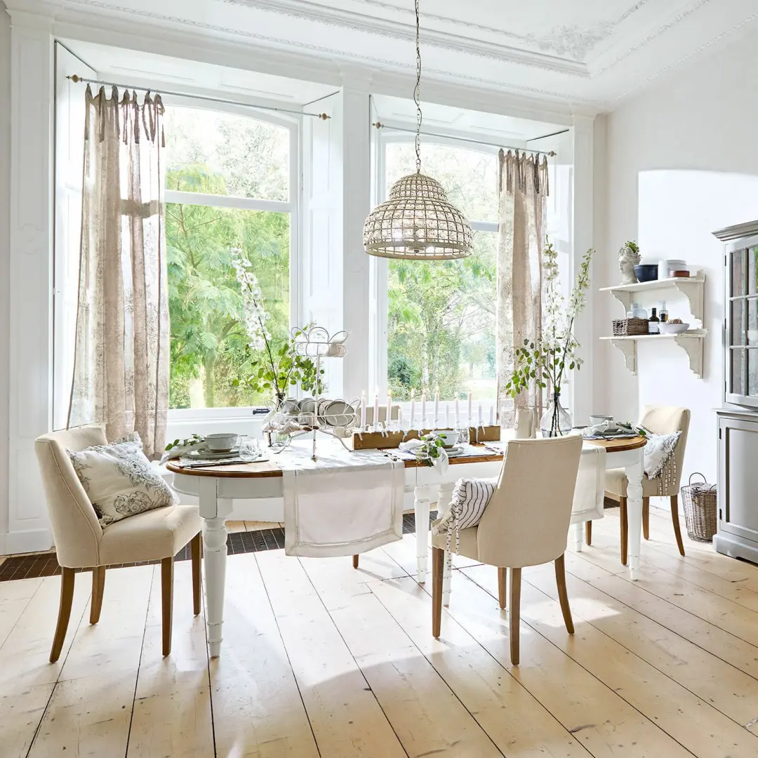 Loberon Pinecrest Eettafel - 6 Personen - Wit/Bruin - afbeelding 6 van 6